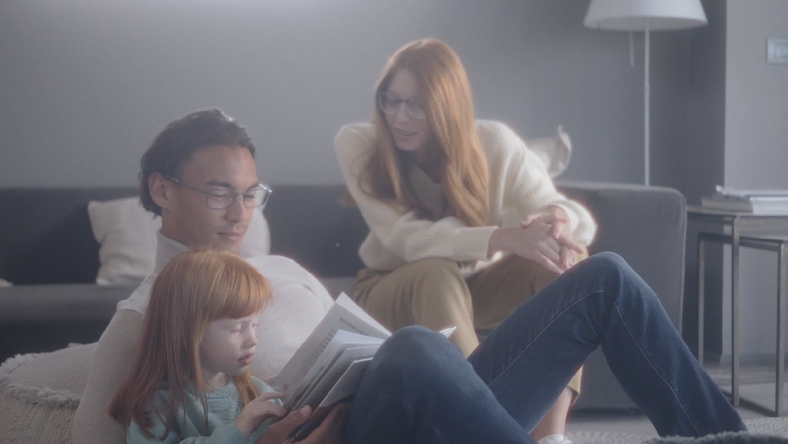 SS23 ADV Video -  Family